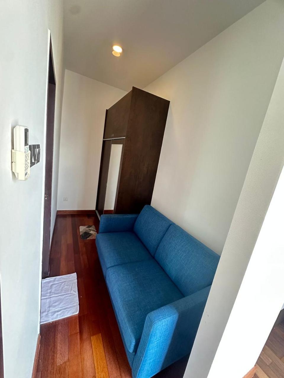 Tamu & Apartment